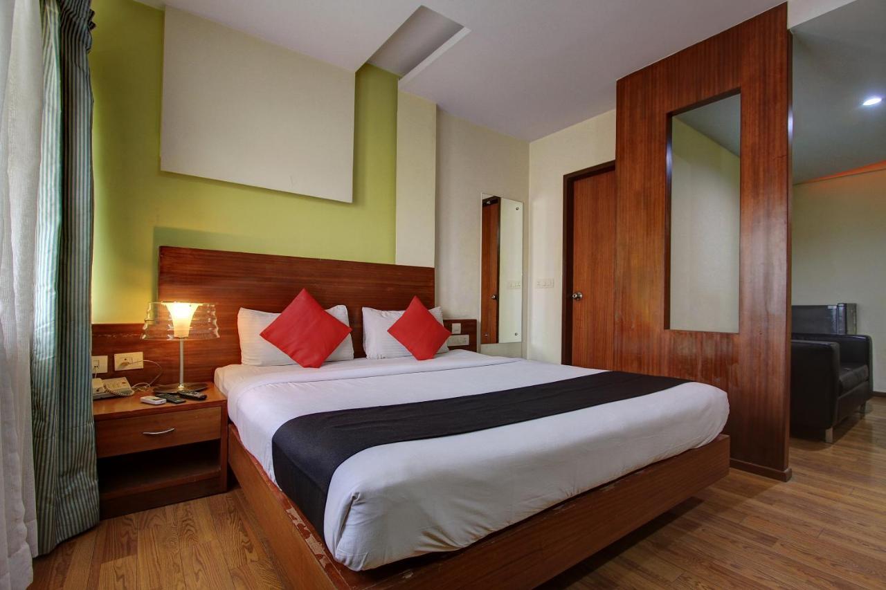 Capital O 80566 Hotel Mayank Bilaspur (Chhattisgarh) Ngoại thất bức ảnh