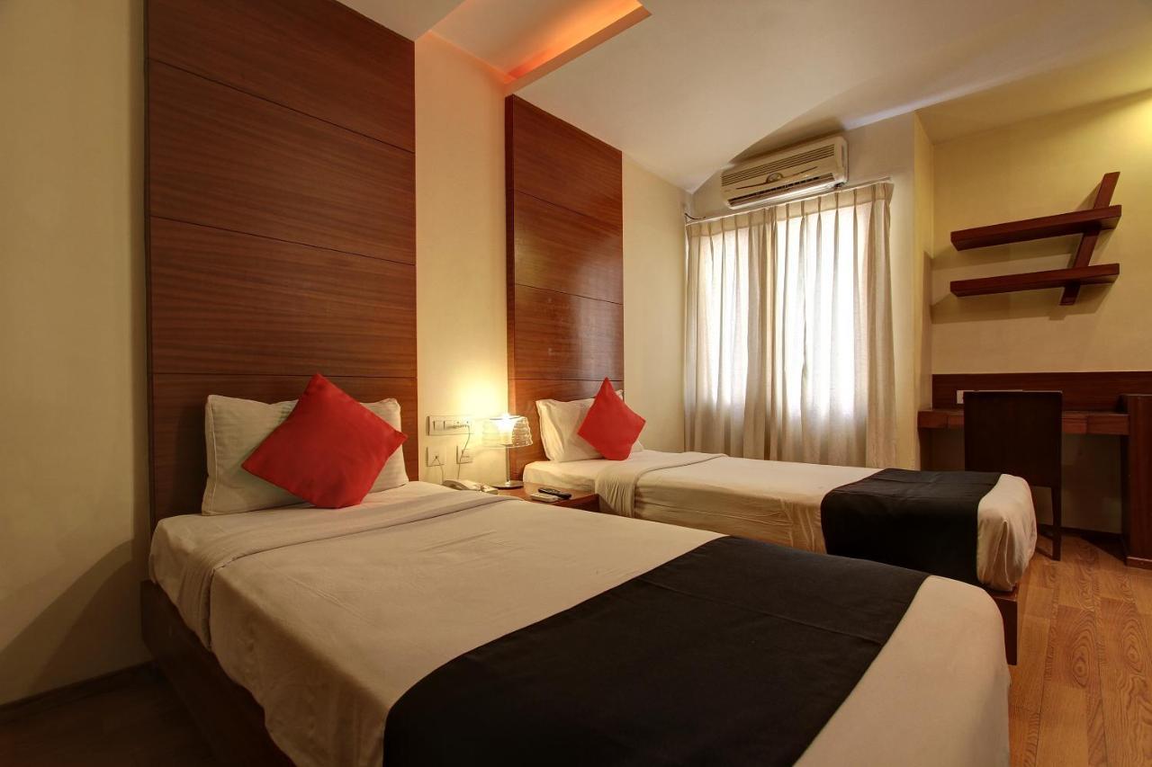 Capital O 80566 Hotel Mayank Bilaspur (Chhattisgarh) Ngoại thất bức ảnh