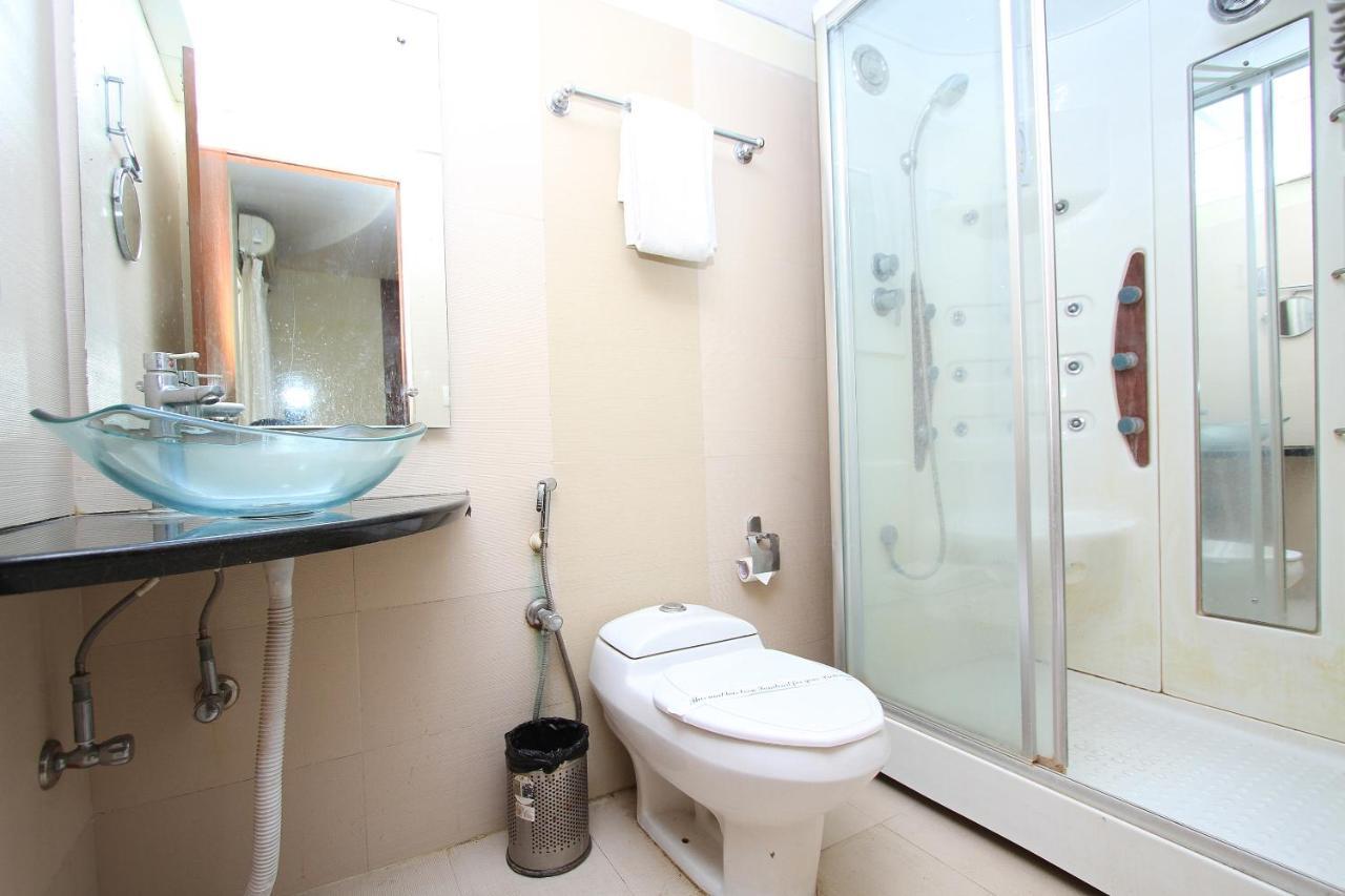 Capital O 80566 Hotel Mayank Bilaspur (Chhattisgarh) Ngoại thất bức ảnh